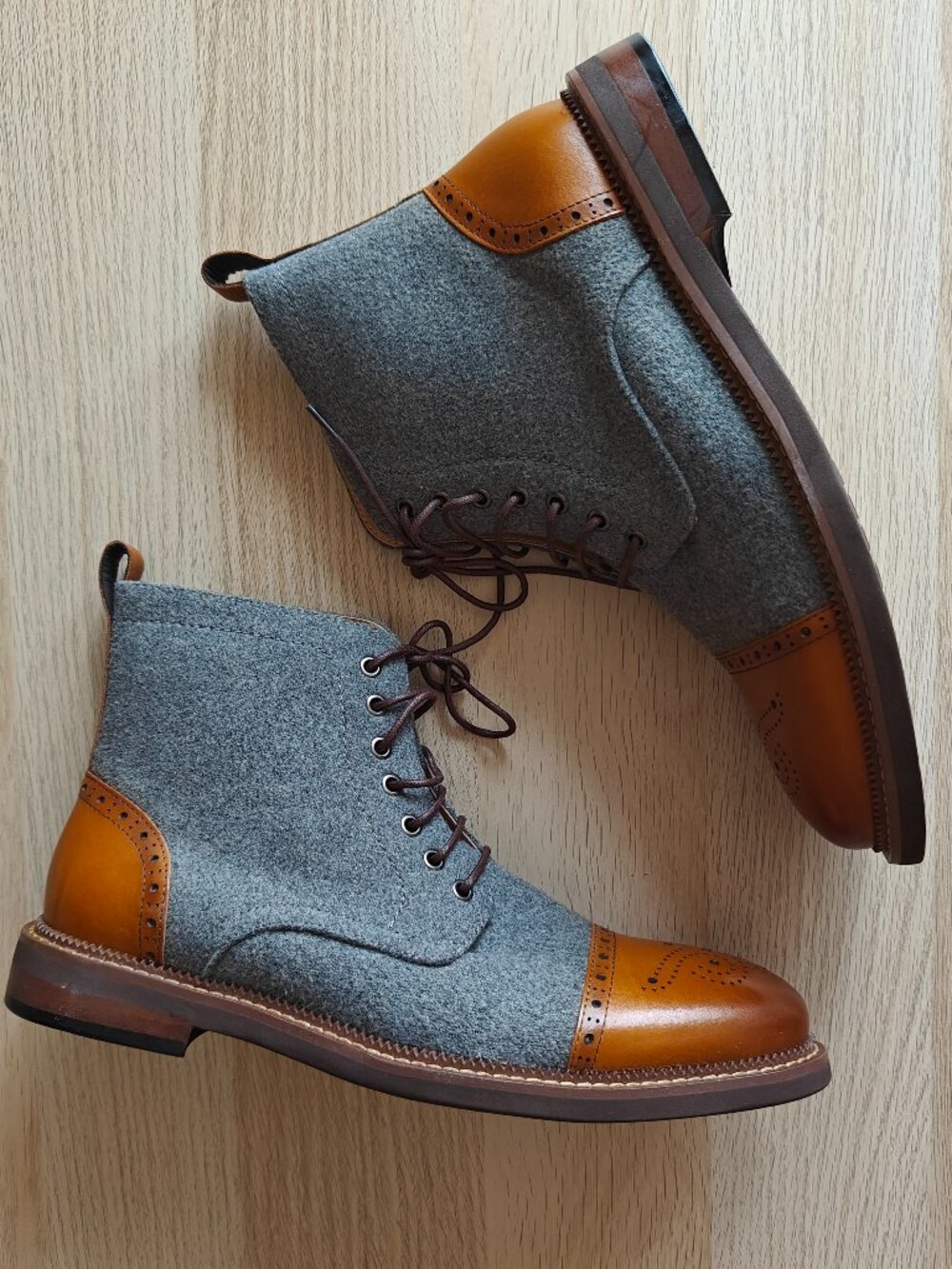 JOSEPH ABBOUD STANCE CAP TOE ANKLE BOOTS (SIZE 9.5D)